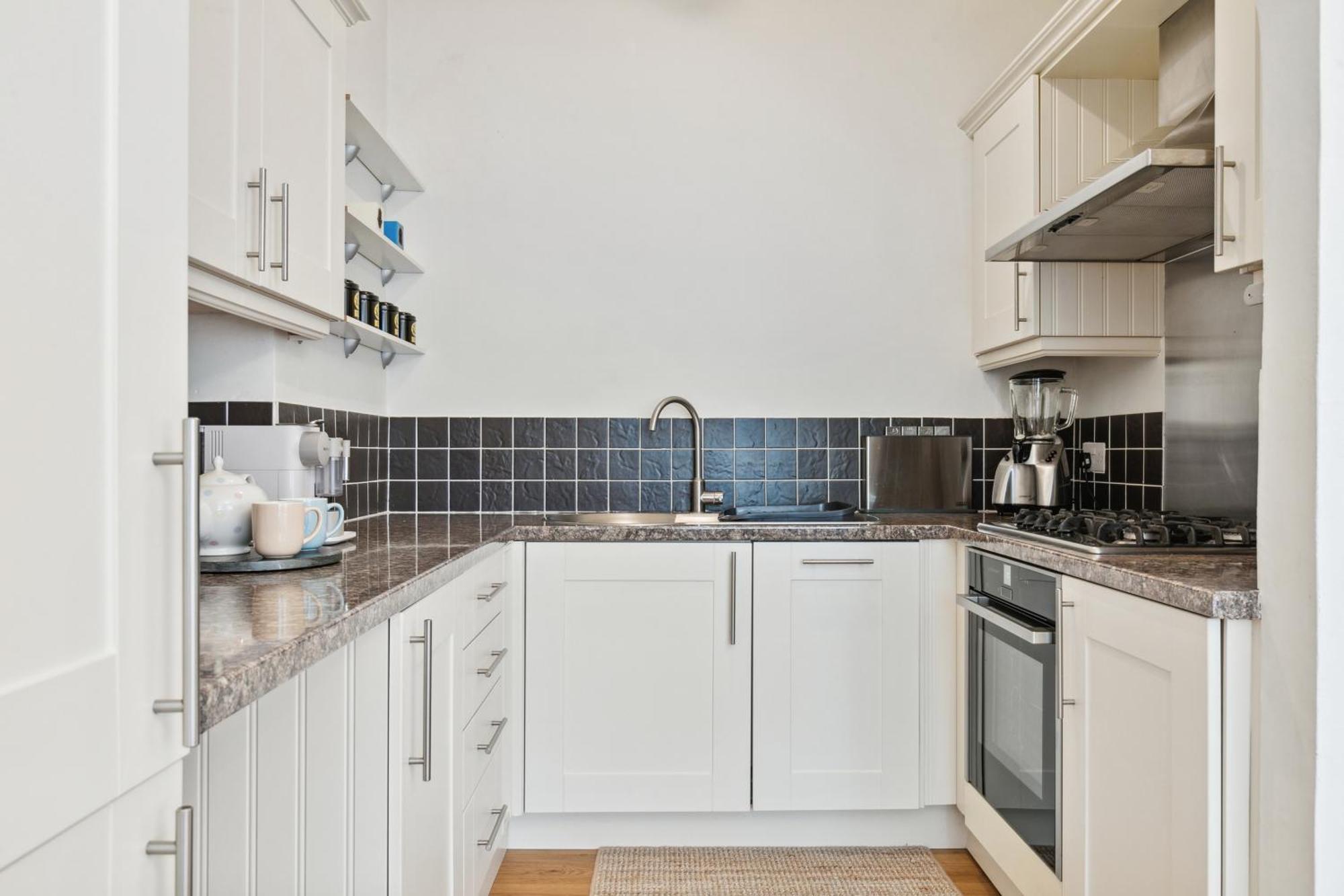Spacious And Bright 1 Bedroom Flat Appartamento